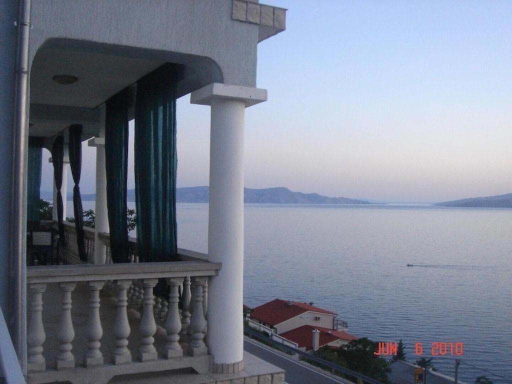 Apartment Ana Senj  Ngoại thất bức ảnh